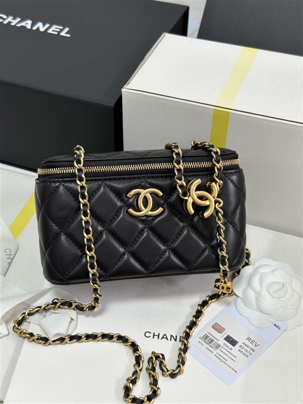 2026127205140825 700